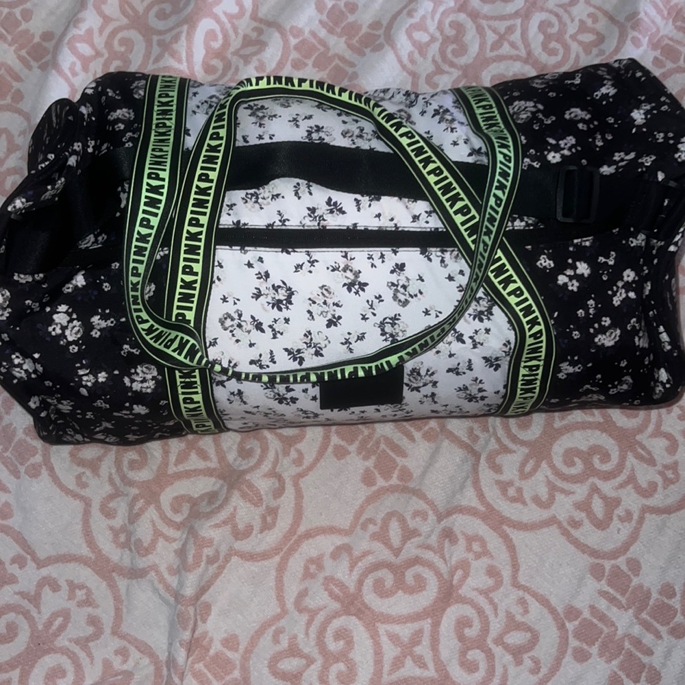 Victoria’s Secret tote bag
